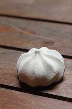 mini meringue