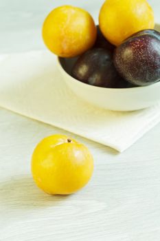 Mirabelle and many other plums in the bowl