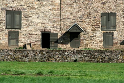 A old stone barn image