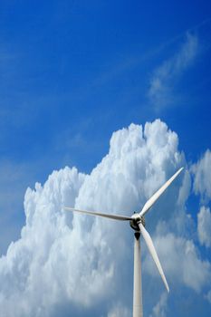 windmill turbine using renewable alternative energy isolated