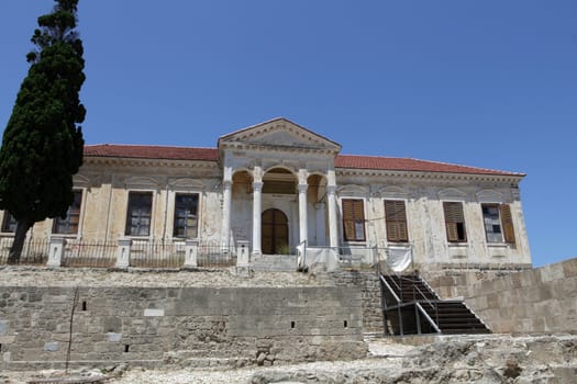 In the old city of Rodos 