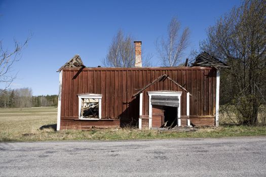 Ruined Farmhouse on a sunny day