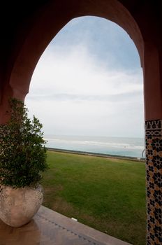 picture of doorway in moroccan style 
