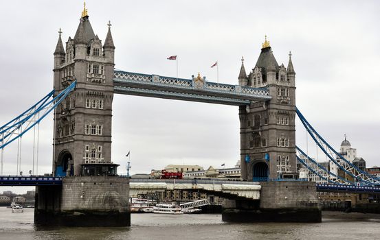 London bridge in winter. Full view.