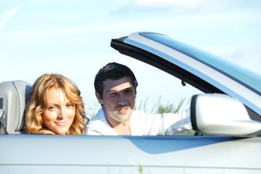 funey friends in dance car