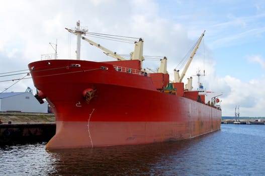 The cargo ship costs at a mooring