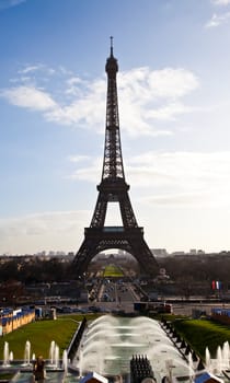 The best place in Paris to have a wonderful view on Eiffel Tower: Trocadero Terrace