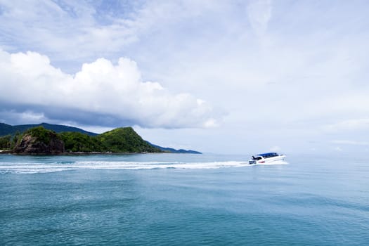 power boating on sea 