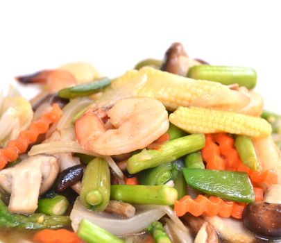 fried mixed vegetable with shrimp