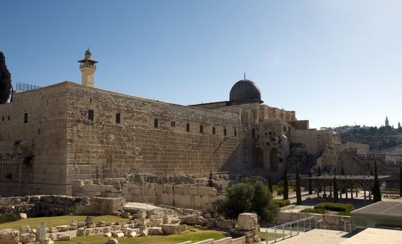 Al-aqsa mosk in the centre of Jerusalem