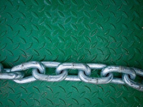 Big Silver chain on Green  diamond Steel Floor Plate