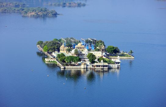 Jag Mandir Palace, Lake Pichola, Udaipur, Rajasthan, India, Asia