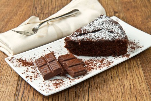 Dark chocolate cake 