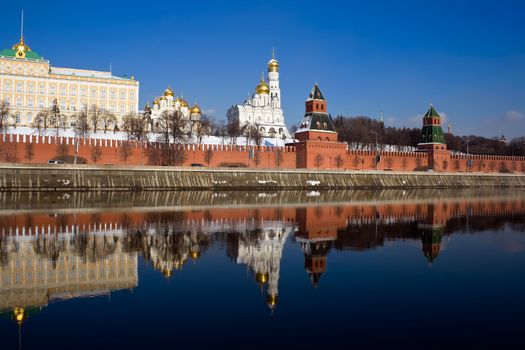 Moscow Kremlin and its reflection