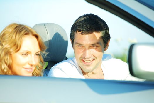 funey friends in dance car