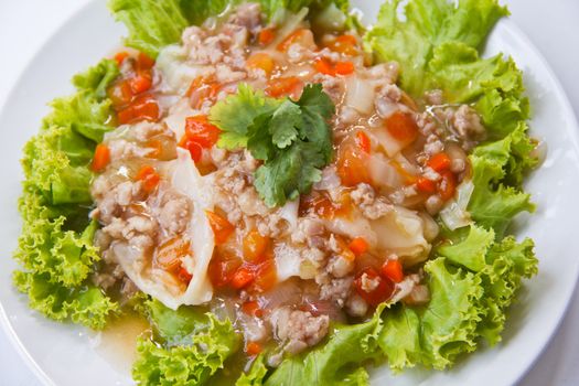 (Wide Noodles in a Creamy gravy Sauce), Thai style food