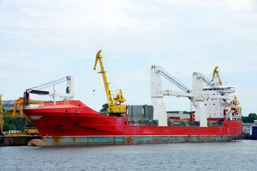 The cargo ship costs at a mooring