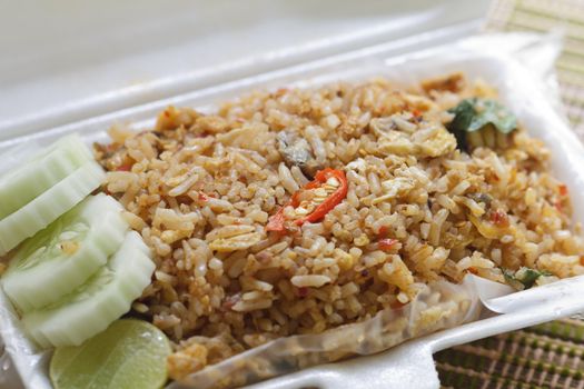 Spicy Fried Rice with clams in a white box