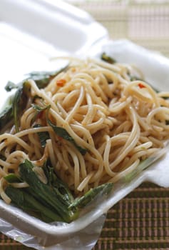 Spaghetti with a drunk in a white box