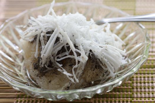 Sticky rice with steamed custard,Thai dessert
