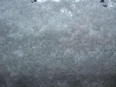 The image of thick layer of a white snow