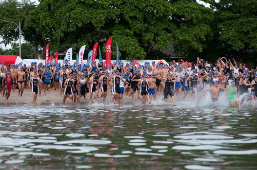 HUA HIN, THAILAND - AUGUST 19 - Unidentified Triathlon competitors
 in Queen's cup Hua Hin International Triathlon 2012 - near Kao Tao lake 
on August 19, 2012 in Hua Hin, Thailand
