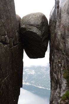 Kjeragbolten Norway the biggest stone