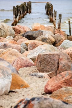 sea and rocks