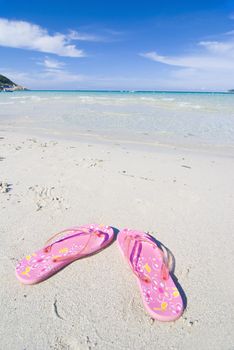 beach wtih slippers