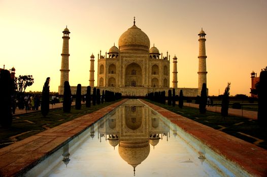 taj mahal in agra,india