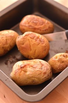 baked potatoes preparation