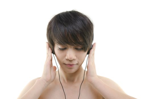 asian girl listening to mp3