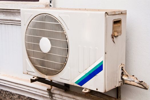 Air conditioner condenser unit to supply the home