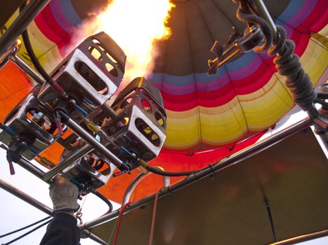 Hot air balloon fire burner 
