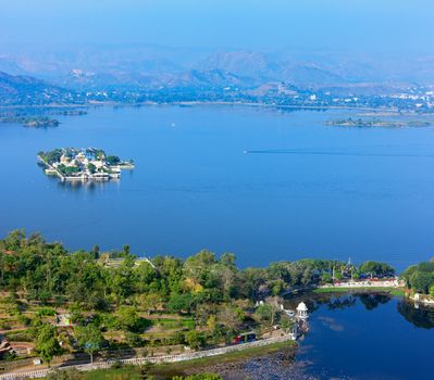 Jag Mandir Palace, Lake Pichola, Udaipur, Rajasthan, India, Asia