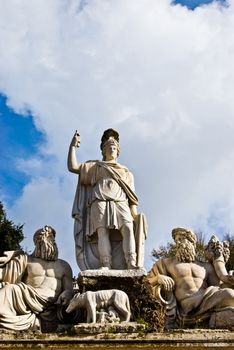 statue of the founders of Rome and the wolf