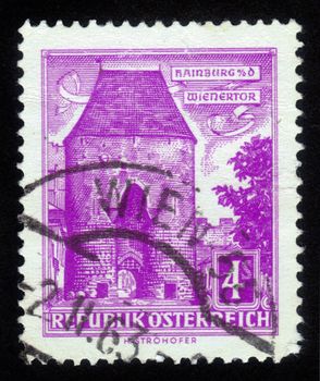 AUSTRIA - CIRCA 1960: A stamp printed in Austria shows of the Wienertor at Hainburg, circa 1960