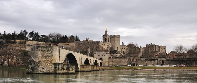 Avignons bridge, Pont d'Avignon, The Pont Saint-Benezet, also known as the Pont d'Avignon , is a famous medieval bridge in the town of Avignon, in southern France.