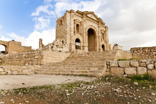 the gate to the ancient city of jerash, jordan







the gate to the ancient city of jerash, jordan