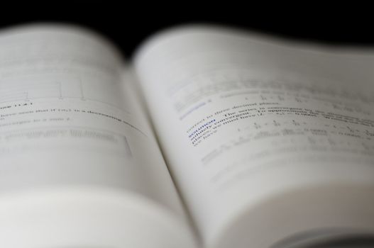 text book shallow dof with solution in focus