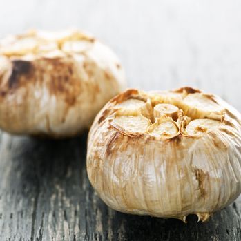 Close up of fresh roasted garlic bulbs