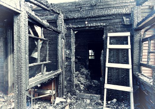 abandoned burnt house photo