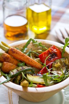 Grilled pepper,baby carrot,zucchini,baby corn and aubergine with rocket salad