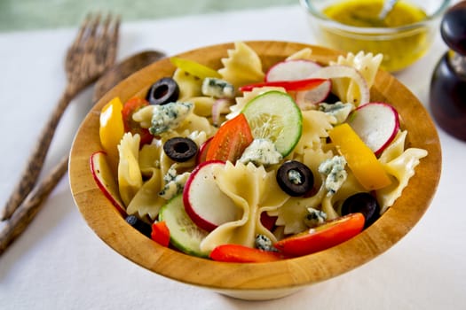 Farfalle with Blue cheese ,pepper,radish and olive salad