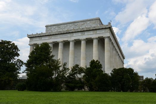 Lincoln Memorial Building