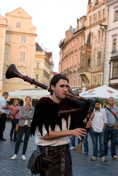 Street artists in Prague