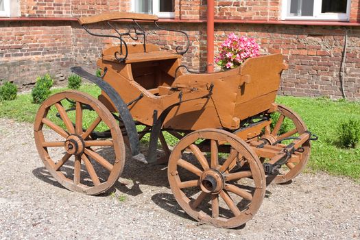 Little brown carriage