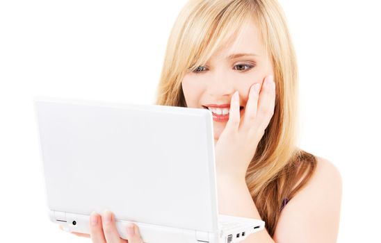 picture of teenage girl with laptop computer