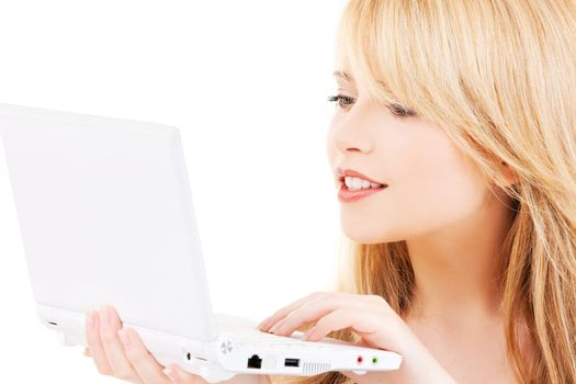 picture of teenage girl with laptop computer