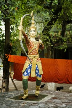 buddhist figure in phnom penh cambodia temple